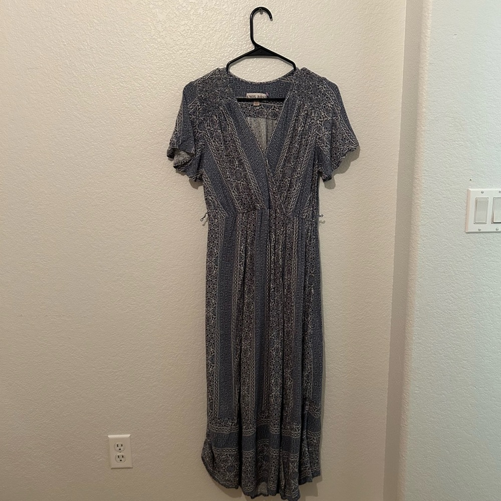 Knox rose blue wrap dress. Size L